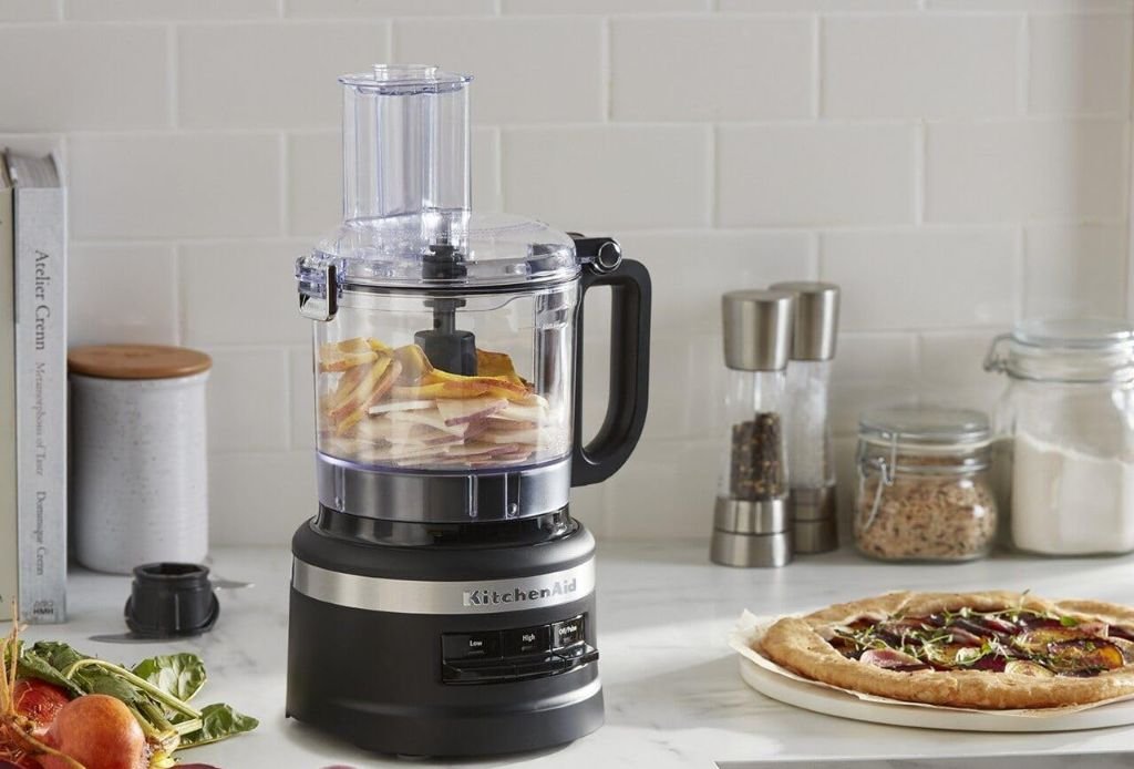 Como escolher o melhor multiprocessador de alimentos Qual a diferença entre um multiprocessador e um liquidificador potente