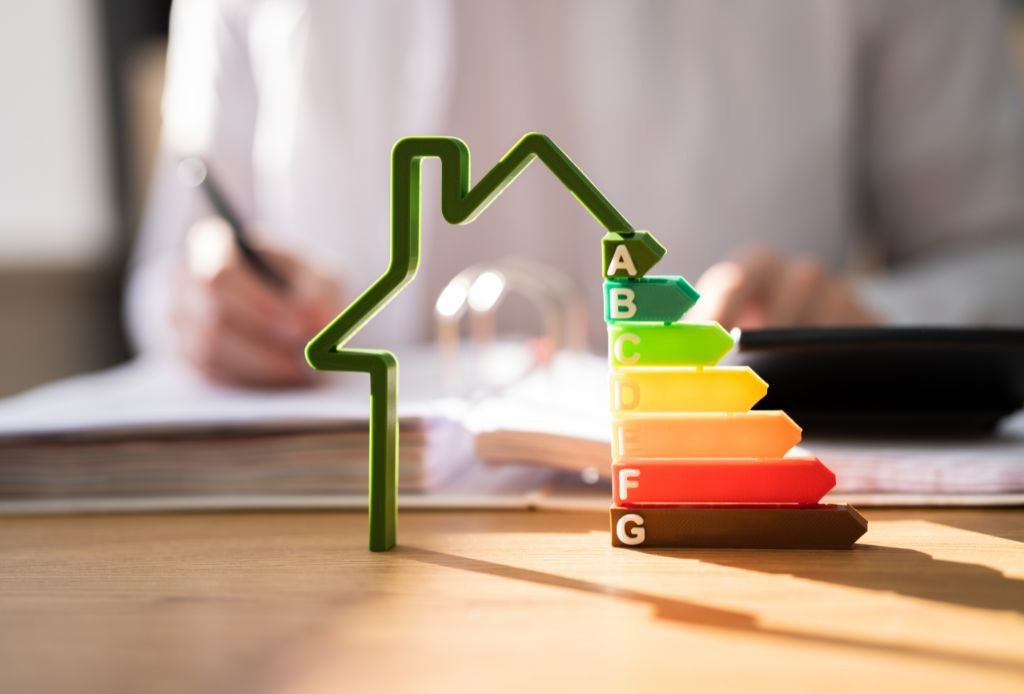 como baixar a conta de luz Dicas para Economizar Energia em Casa