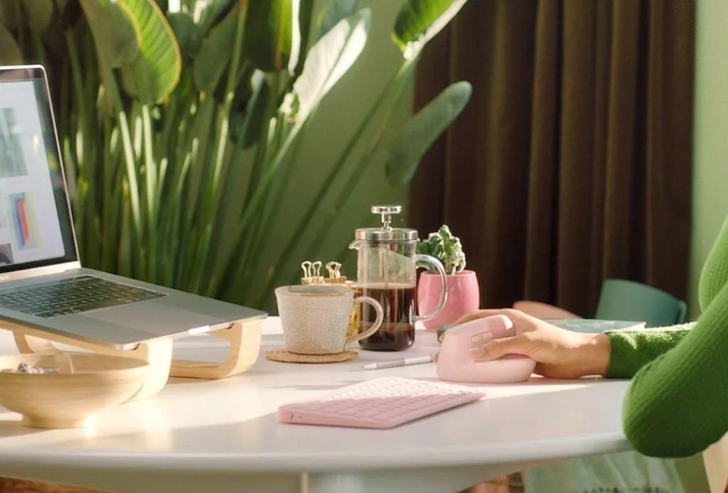 Mouse Logitech Lift Vertical vale à pena